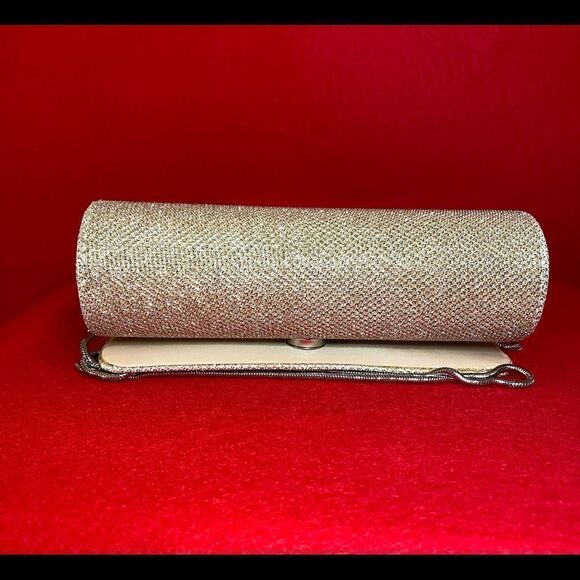 Vintage La Regale Handbag  - Picture 4 of 7